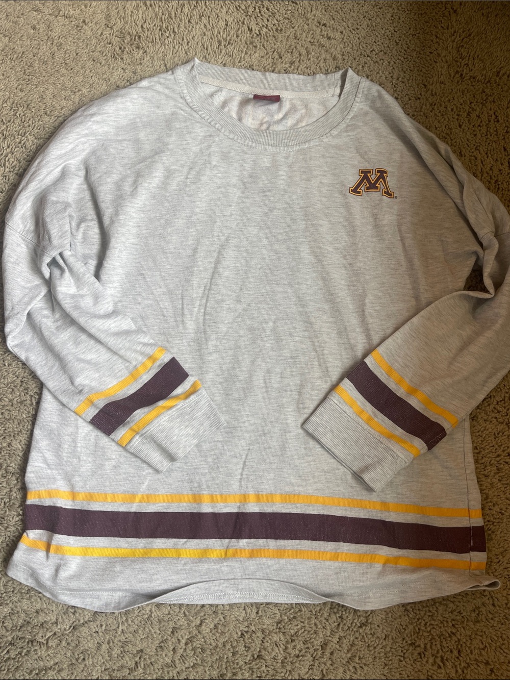 Colosseum Men's Crewneck Sweatshirt in Heather Gray with Maroon and Gold Stripes